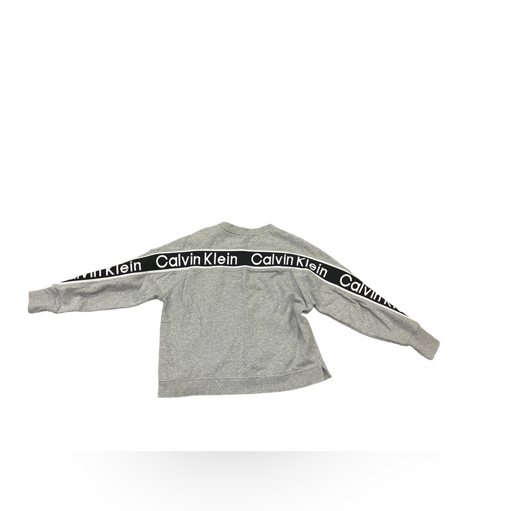 Calvin Klein Women's Oversize Cropped Pullover Sweatshirt